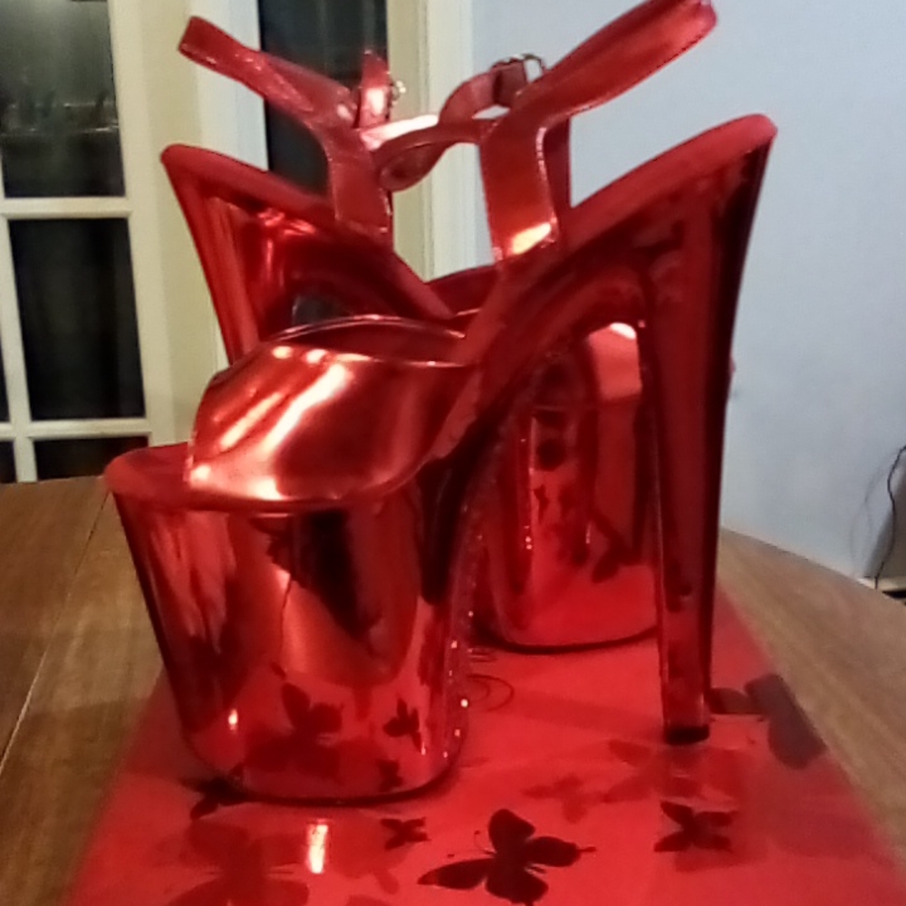 Platform shoes